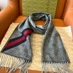 GUCCI 25S SCARF 190 IN WOOL 636373