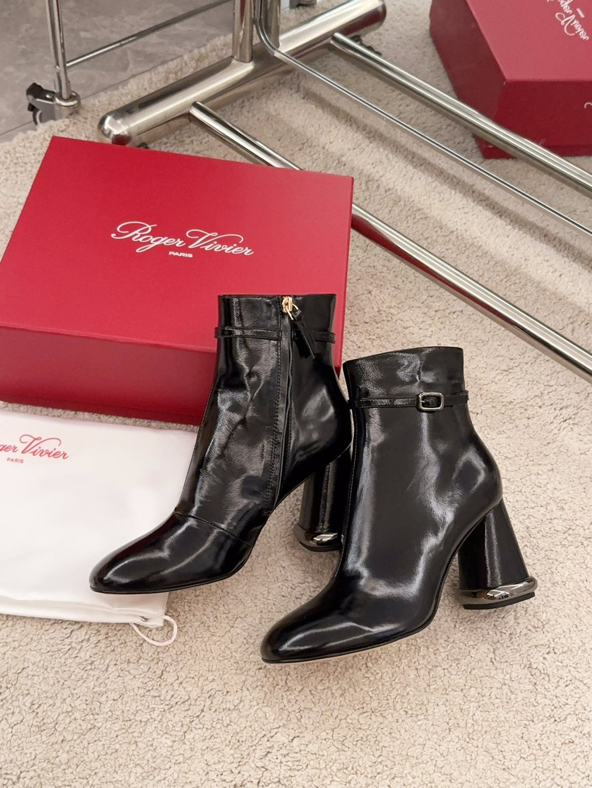 VIV' PODIUM BOOTIES IN BLACK LAMBSKIN