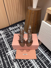 STRAP HIGH HEEL SANDALS IN CHOCOLATE SHINY LAMBSKIN