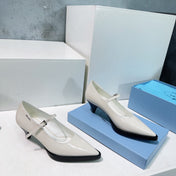 POINTED TOE MEDIUM HEEL PUMPS IN RICE WHITE GLOSSY LAMBSKIN