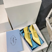 POINTED TOE MEDIUM HEEL PUMPS IN YELLOW SILK