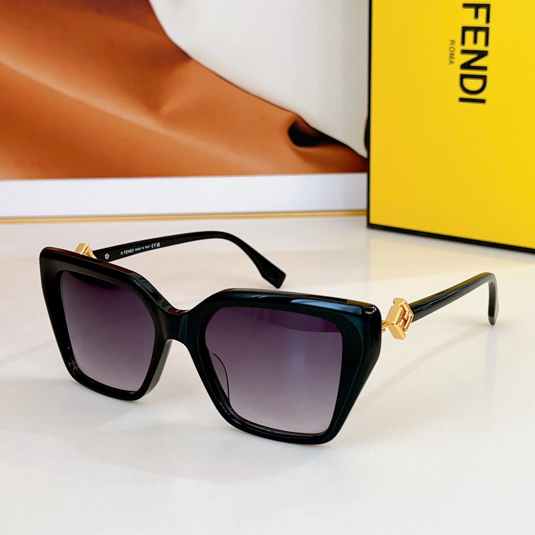 FF DIAMONDS SQUARE FRAME SUNGLASSES FE40161I IN ACETATE