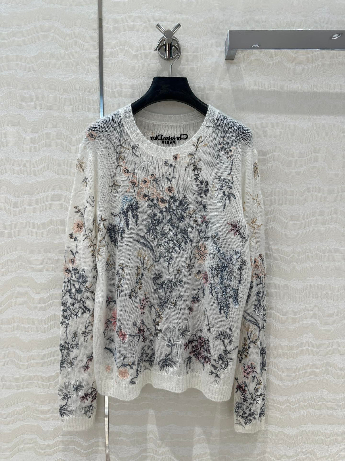 DIOR PREMIUM WHITE KNIT SWEATER WITH PATTERN