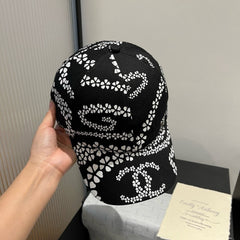 BASEBALL HAT BLACK PATTERN 674031