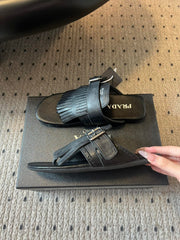 PRADA 25S SHUFFLE LEATHER THONG SANDALS IN BLACK CALFSKIN
