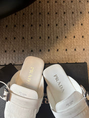 PRADA 25S SHUFFLE LEATHER THONG SANDALS IN IVORY CALFSKIN