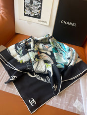 CHANEL 25S SCARF 90 IN SILK 715642