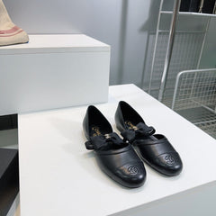 CHANEL FLAT MARY JANE SHOES 25S IN BLACK LAMBSKIN EMBOSSED LOGO WITH BOW