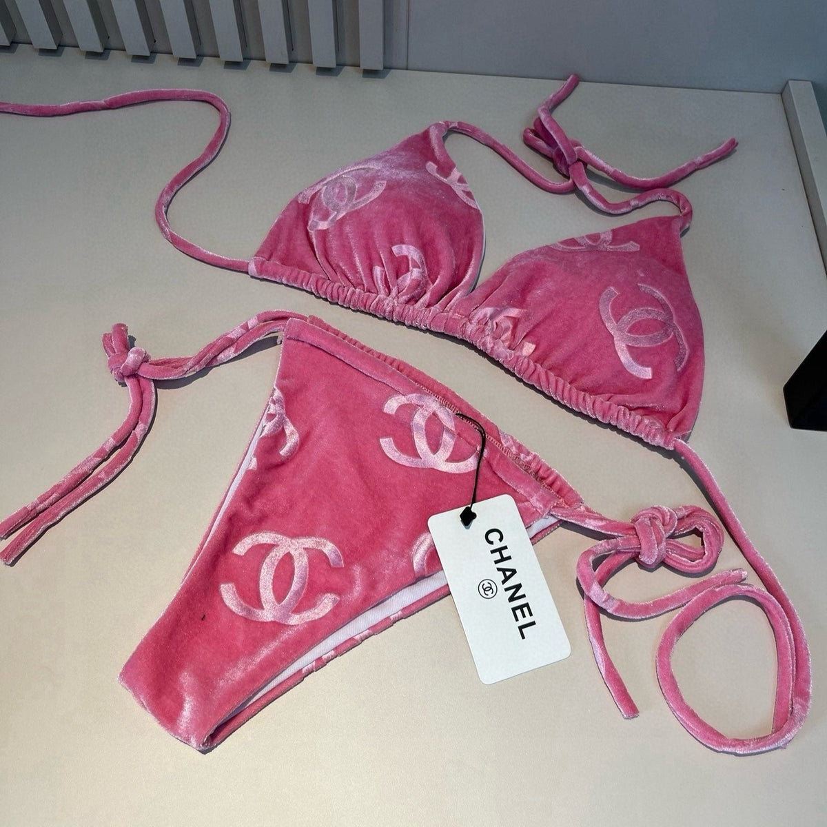 CHANEL BIKINI 25S TWO PIECE 748100