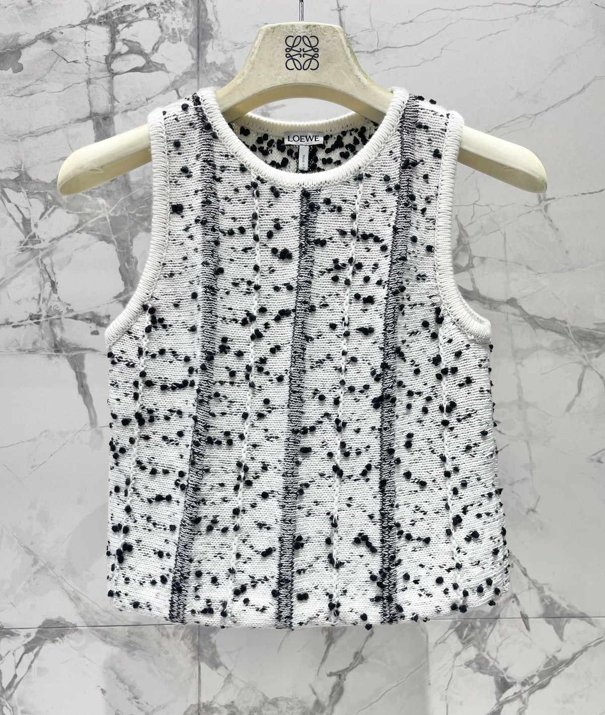 LOEWE SLEEVELESS KNIT TOP STYLE 17