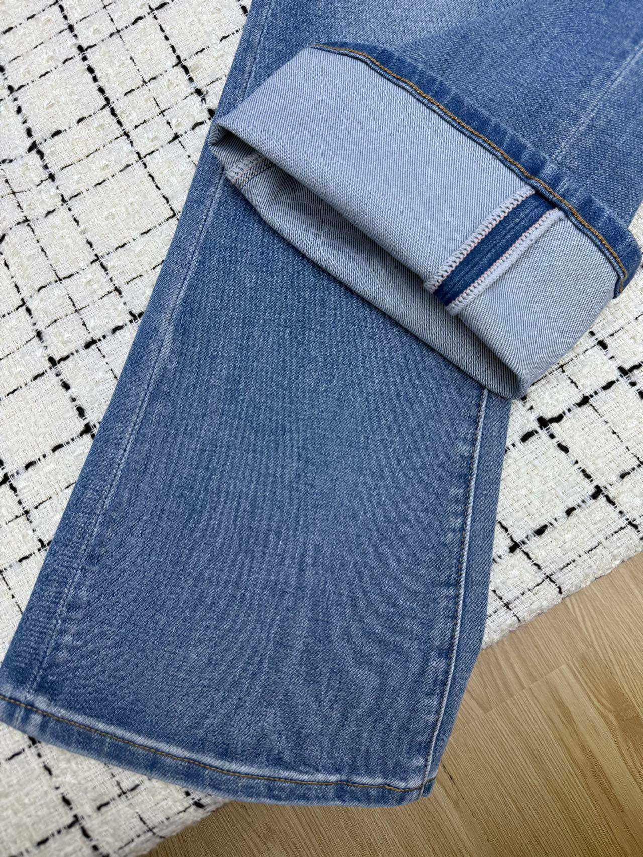 CHANEL 26S FLARED JEANS 757