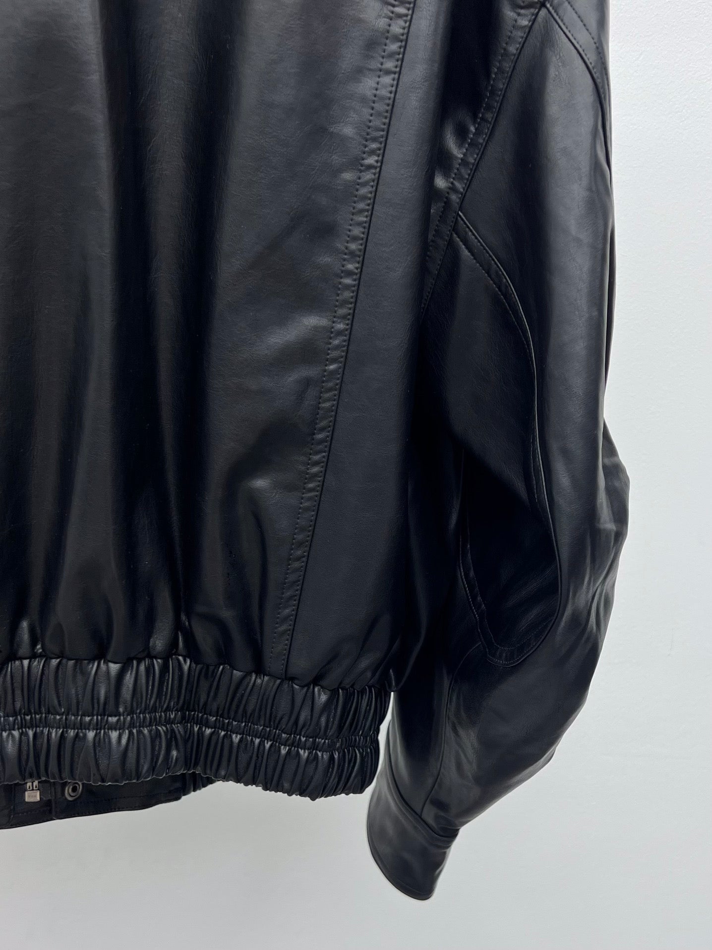YSL 25S LEATHER JACKET STYLE 137