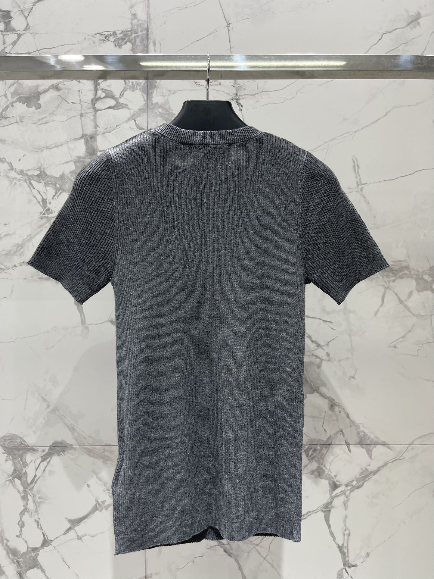 PRADA 26S SHORT-SLEEVE T-SHIRT 690