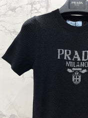 PRADA 26S SHORT-SLEEVE T-SHIRT 688