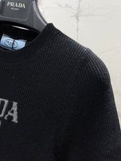 PRADA 26S SHORT-SLEEVE T-SHIRT 688