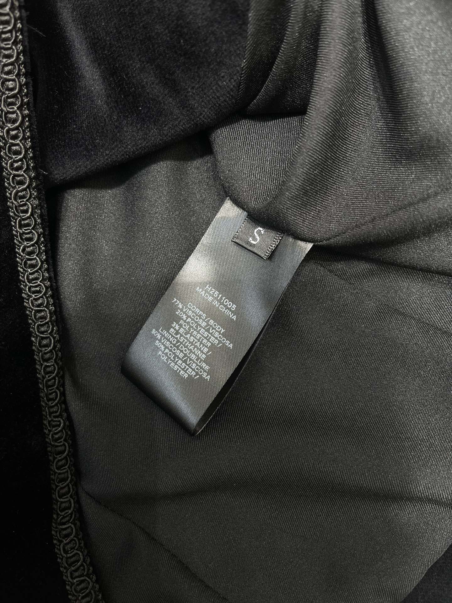 CHANEL 26S VELVET JACKET 728