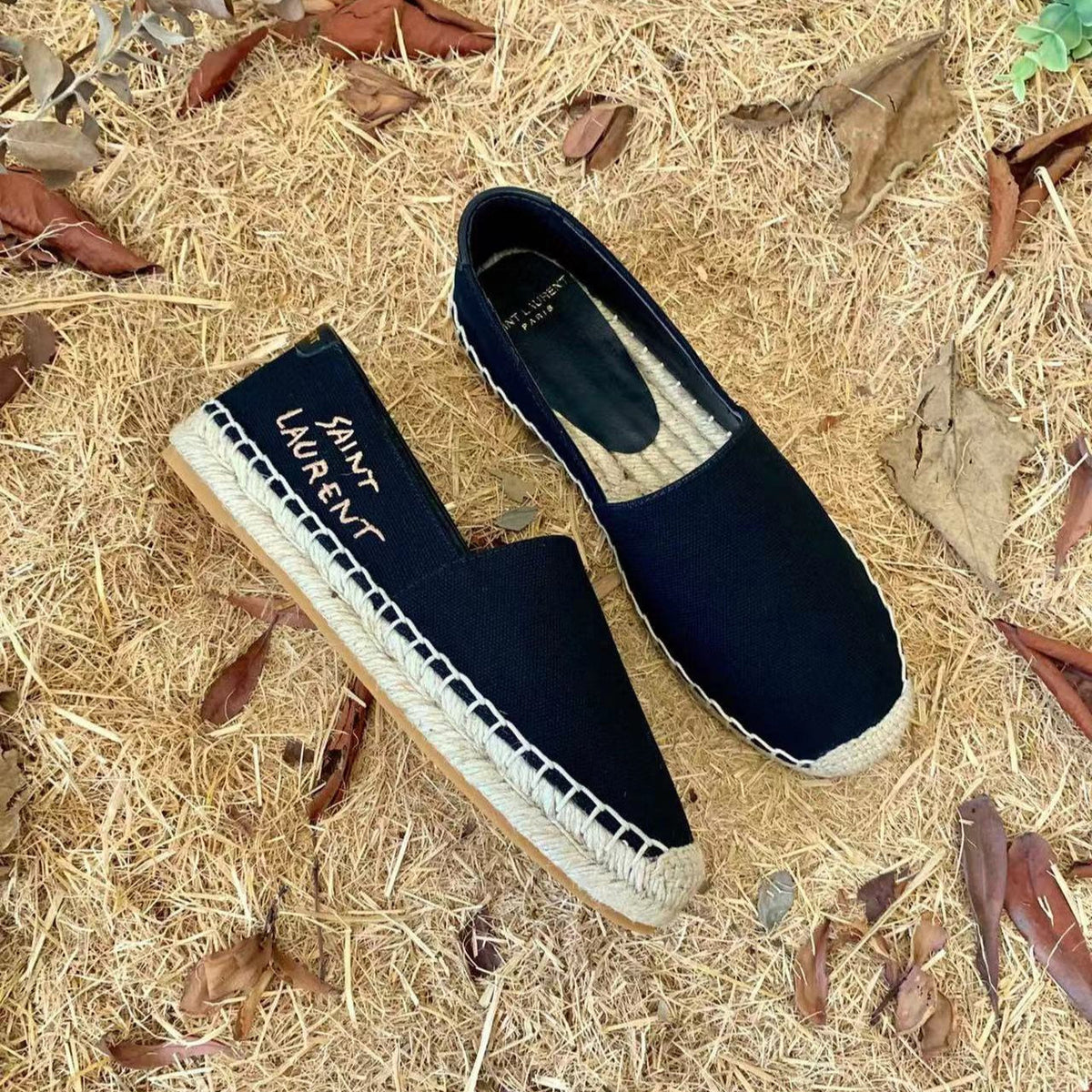 SL EMBROIDERED ESPADRILLES IN CANVAS BLACK