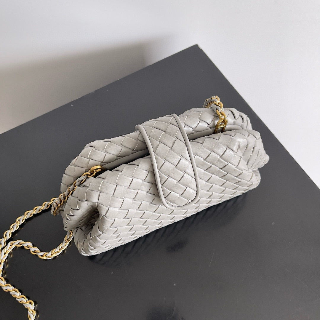 Teen Lauren 1980 With Chain 27 PEARL CALFSKIN GHW