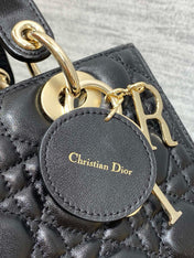 MEDIUM LADY BAG 24 IN BLACK CALFSKIN GOLD HARDWARE
