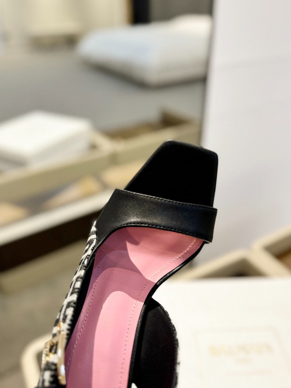 RUBY SANDALS IN BLACK CALFSKIN AND PB LABYRINTH CANVAS