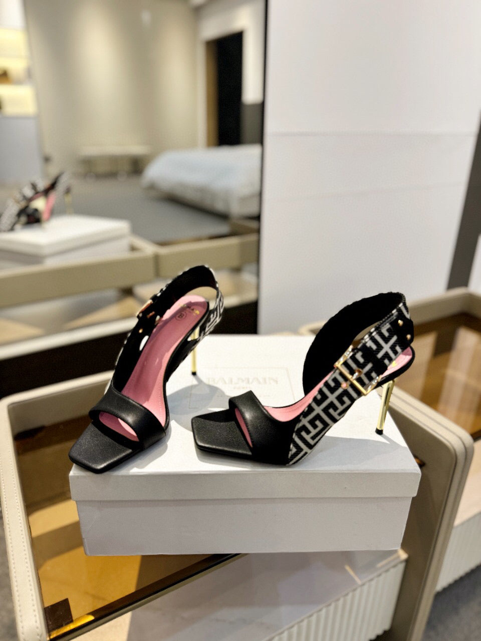 RUBY SANDALS IN BLACK CALFSKIN AND PB LABYRINTH CANVAS