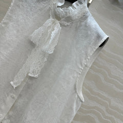 SLEEVELESS BLOUSE IN WHITE LINEN LACE TRIM AND NECK TIE