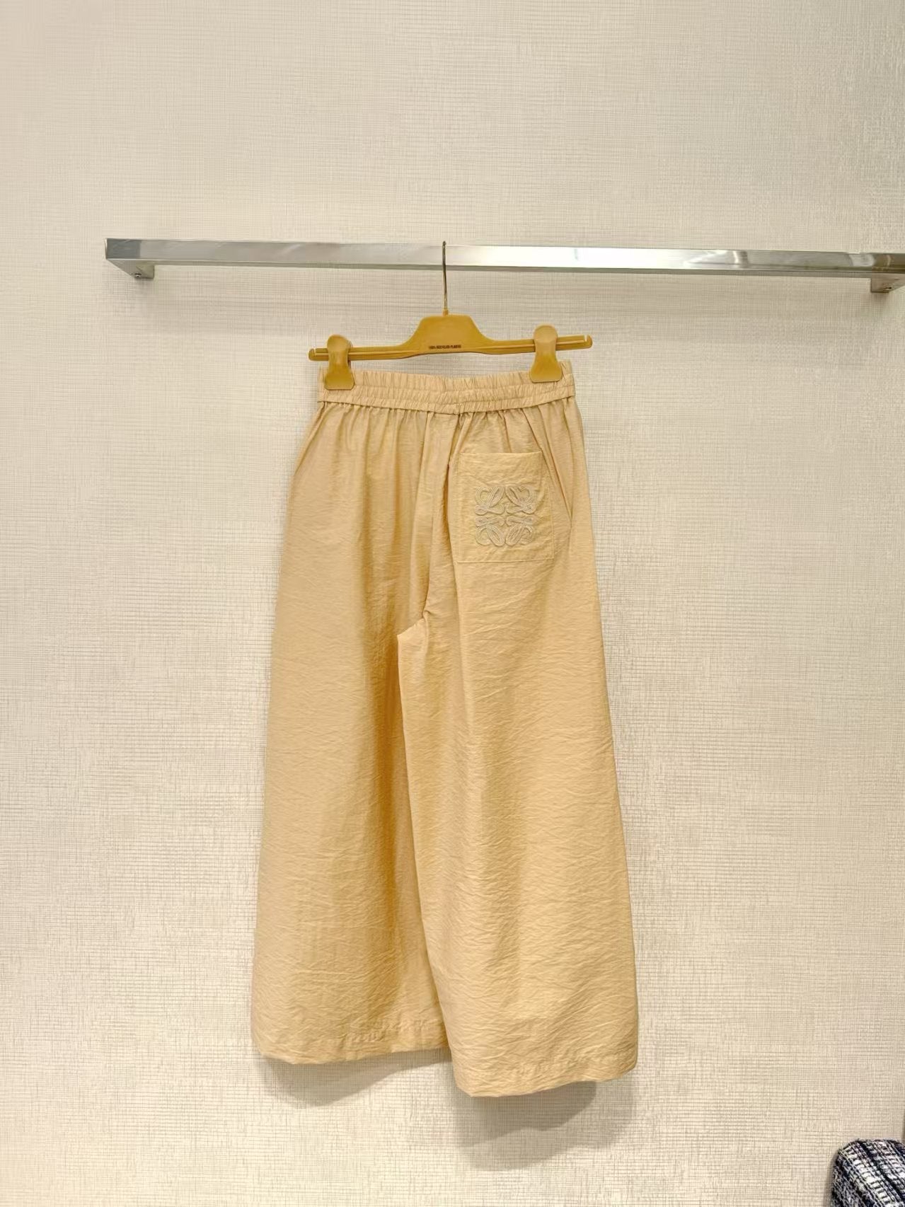 LOEWE SET IN BEIGE COTTON WITH EMBROIDERED LOGO