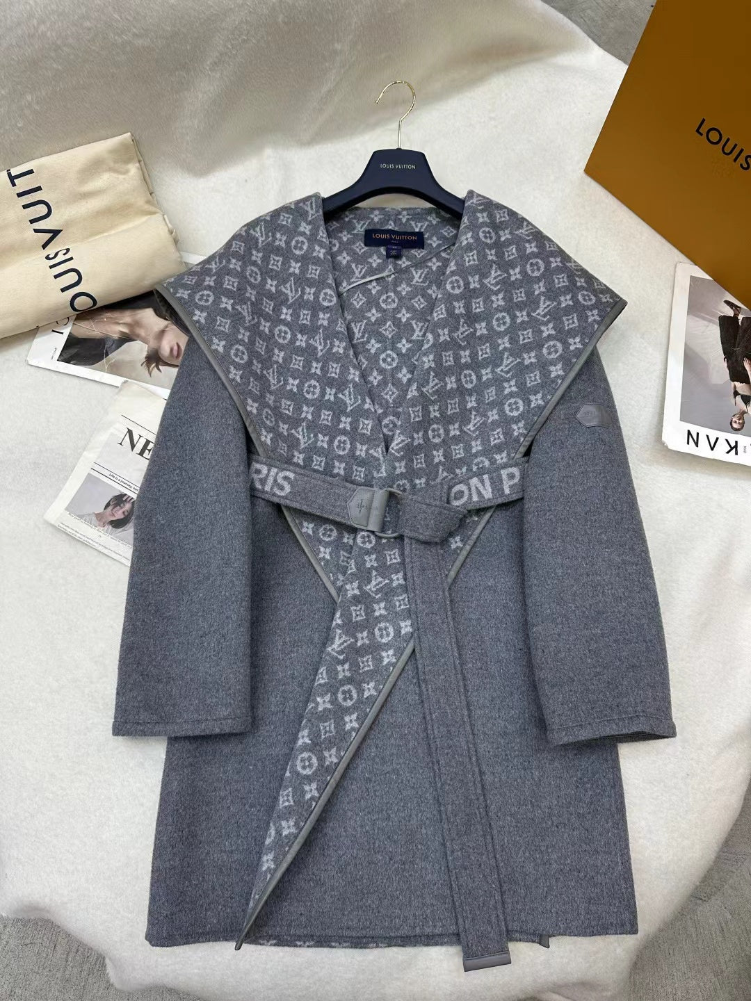 LV MONOGRAM MAXI COLLAR COAT IN GRAY WOOL