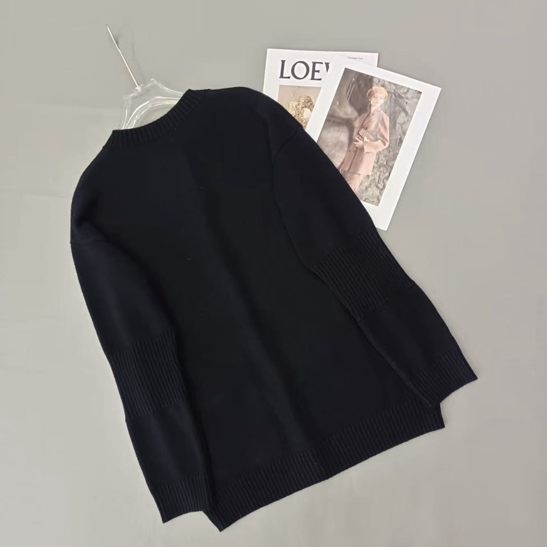 Chanel Black Cardigan In Wool Mix Velvet