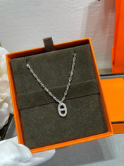 ADVANCED SEIKO HM DIAMOND PIG NOSE NECKLACE