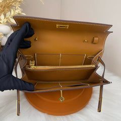 HM KELLY CLASSIQUE TO GO WALLET 20 IN BROWN CALFSKIN GOLD HARDWARE