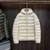 MONCLER SHORT DOWN JACKET IN WHITE