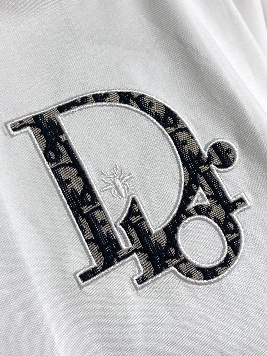 DIOR 26S SHORT-SLEEVE CREW NECK T-SHIRT 1051