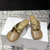 CHLOÉ 26S HIGH-HEELED MULES IN CAMEL BROWN CALFSKIN