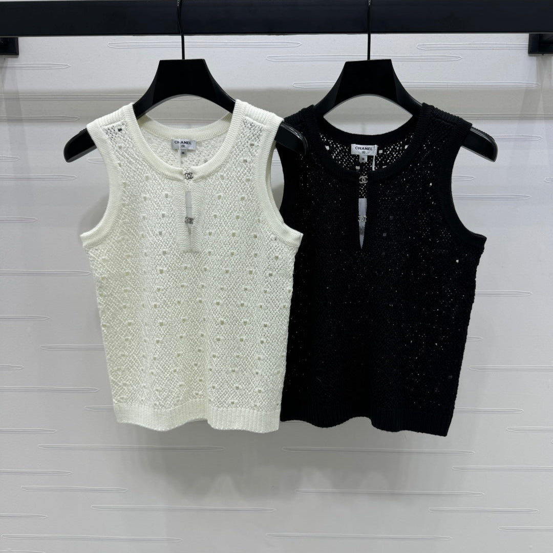 CHANEL SLEEVELESS OPEN-KNIT VEST 274858