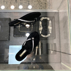 THONG SLIDE IN BLACK SUEDE WITH WHITE RHINSTONES