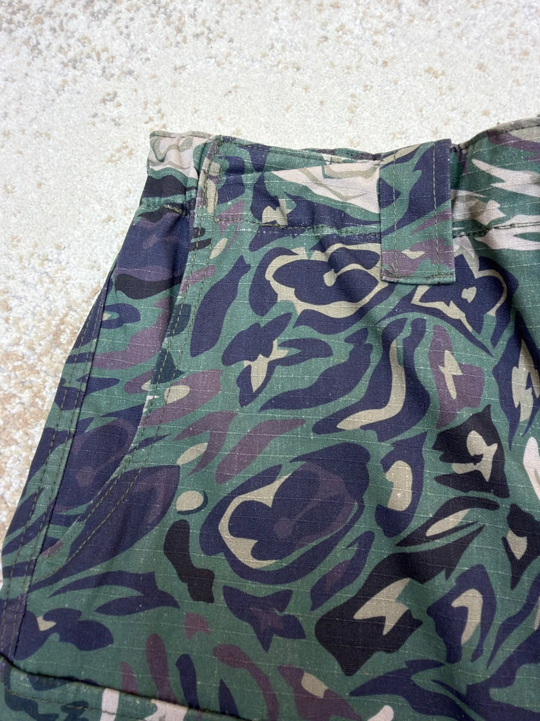 LV 25S PATCHWORK CARGO PANTS 0158