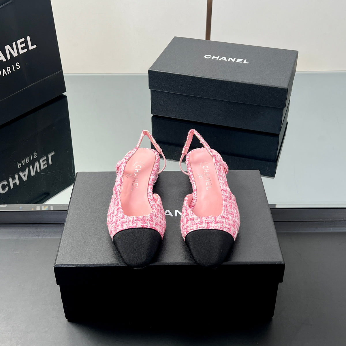 CC SLINGBACK 25S 25 MM IN PINK TWEED AND BLACK FABRIC