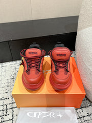 SNEAKER IN RUBY RED CALFSKIN AND BREATHABLE MESH 175307