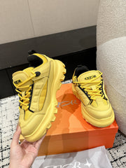 SNEAKER IN LEMON YELLOW CALFSKIN AND BREATHABLE MESH 175309