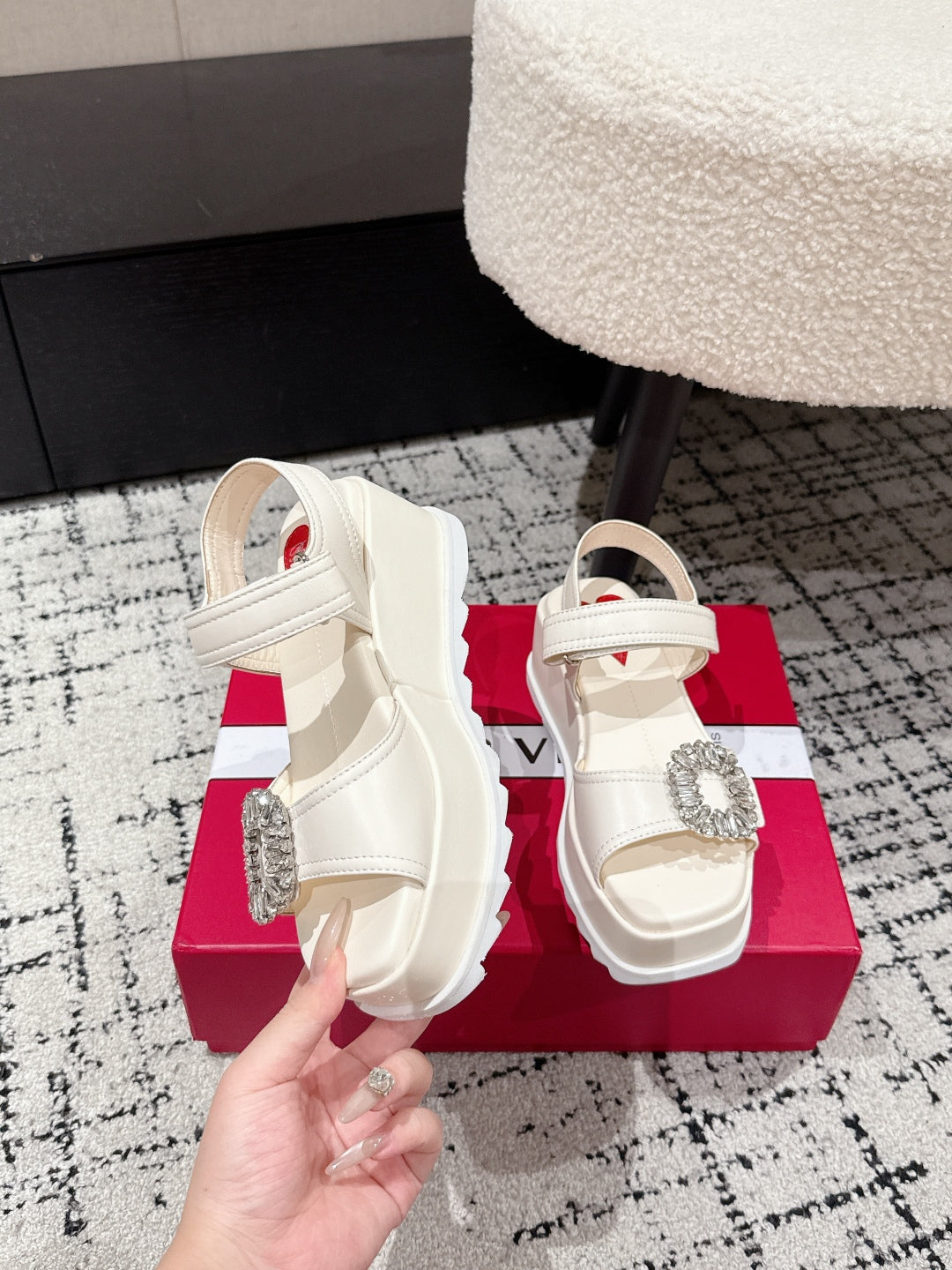 ROGER VIVIER 25S SLIDY VIV' WEDGE SANDALS 70 MM IN IVORY CALFSKIN EMBELLISHED CRYSTALS