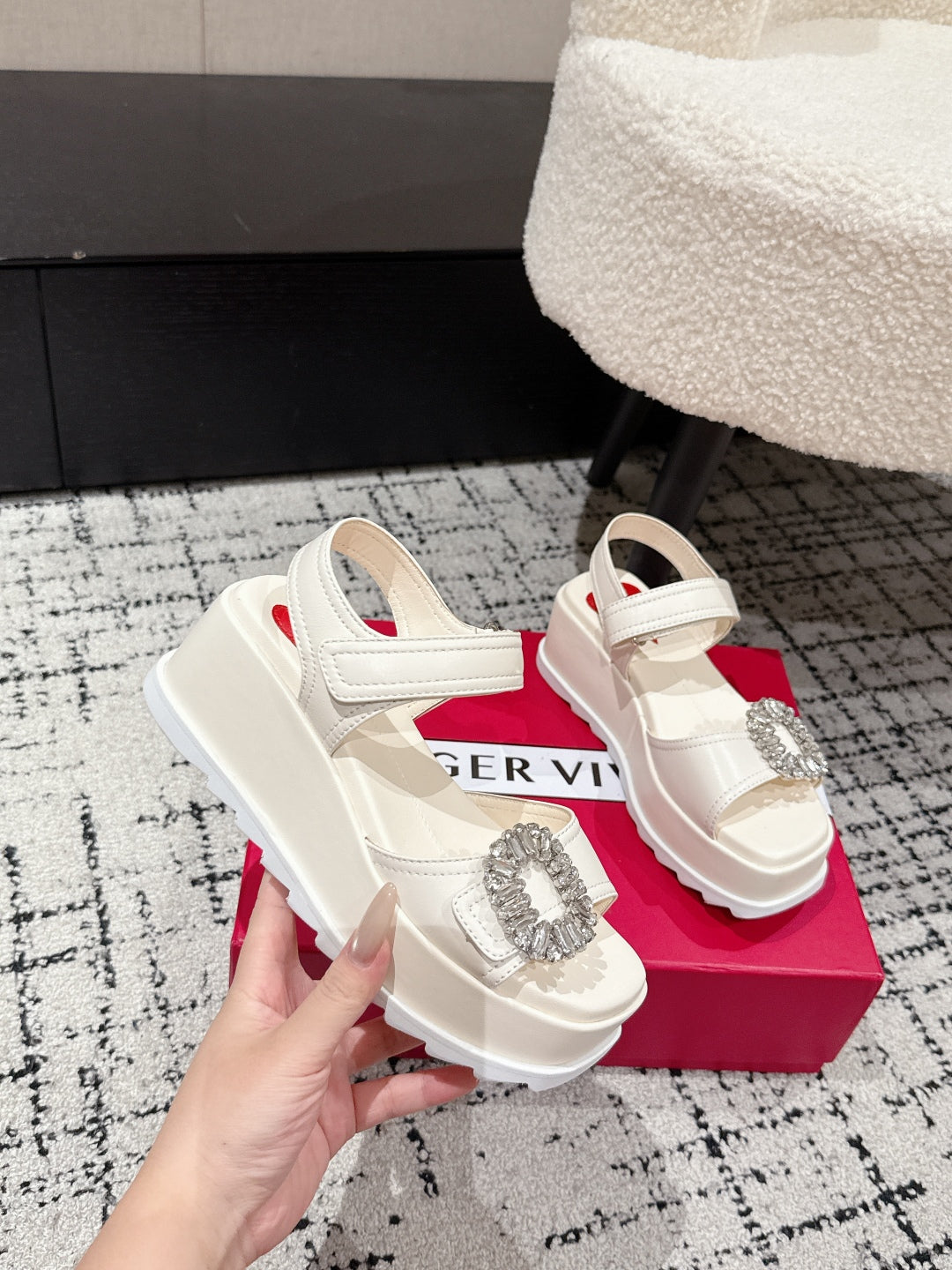 ROGER VIVIER 25S SLIDY VIV' WEDGE SANDALS 70 MM IN IVORY CALFSKIN EMBELLISHED CRYSTALS