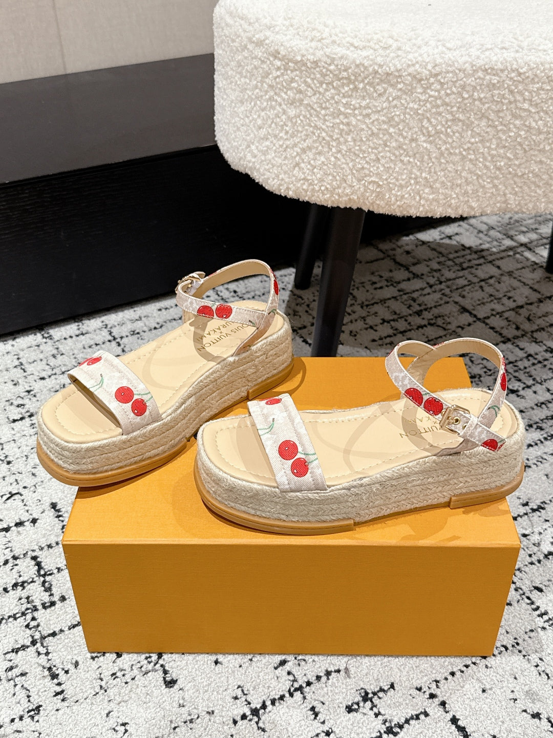 LV PLATFORM ESPADRILLE SANDALS 25S IN NUDE DENIM