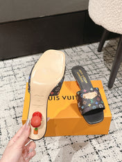 LV CHERRY HIGH HEELS 25S 55 MM IN BLACK CALFSKIN STYLE 14