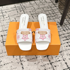 LV CHERRY HIGH HEELS 25S 55 MM IN WHITE CALFSKIN STYLE 3