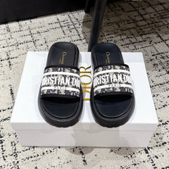 DIOR SLIDES 25S IN BLACK LAMBSKIN AND FABIRC WITH BRAND LOGO STYLE 3