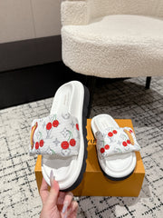 LV MIAMI-STYLE SANDALS 25S IN WHITE FABRIC AND CALFSKIN