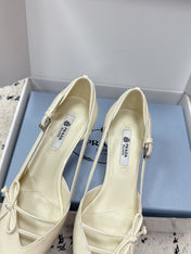 PRADA 26S POINTED-TOE HIGH HEELS 75MM IN IVORY WHITE PATENT CALFSKIN WITH BOW