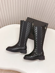 CHANEL KNEE-HIGH BOOTS 25S IN BLACK GLOSSY LAMBSKIN
