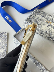 DIOR 25S TRAVEL MYRTE ZIPPED KEY CASE 14 IN BLUE DIOR OBLIQUE JACQUARD CANVAS